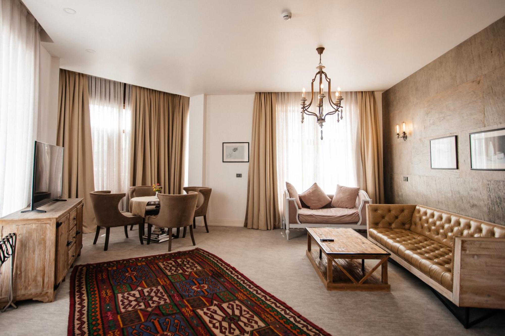 Shirvanshah Hotel Баку Екстериор снимка